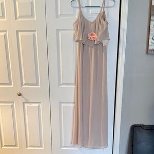 Elegant Beige Women's Maxi
